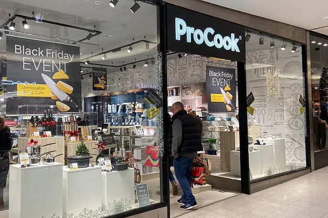 ProCook store front with Black Friday Event window display